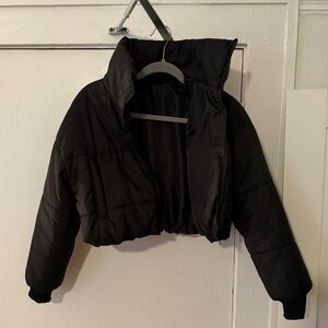 Cropped puffer jacket